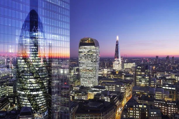 Foto Composite of London city skyline at, shomos uddin