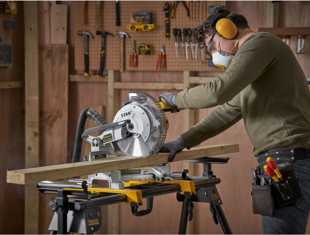 Stanley SM1650-QS Afkortzaag 1650 Watt