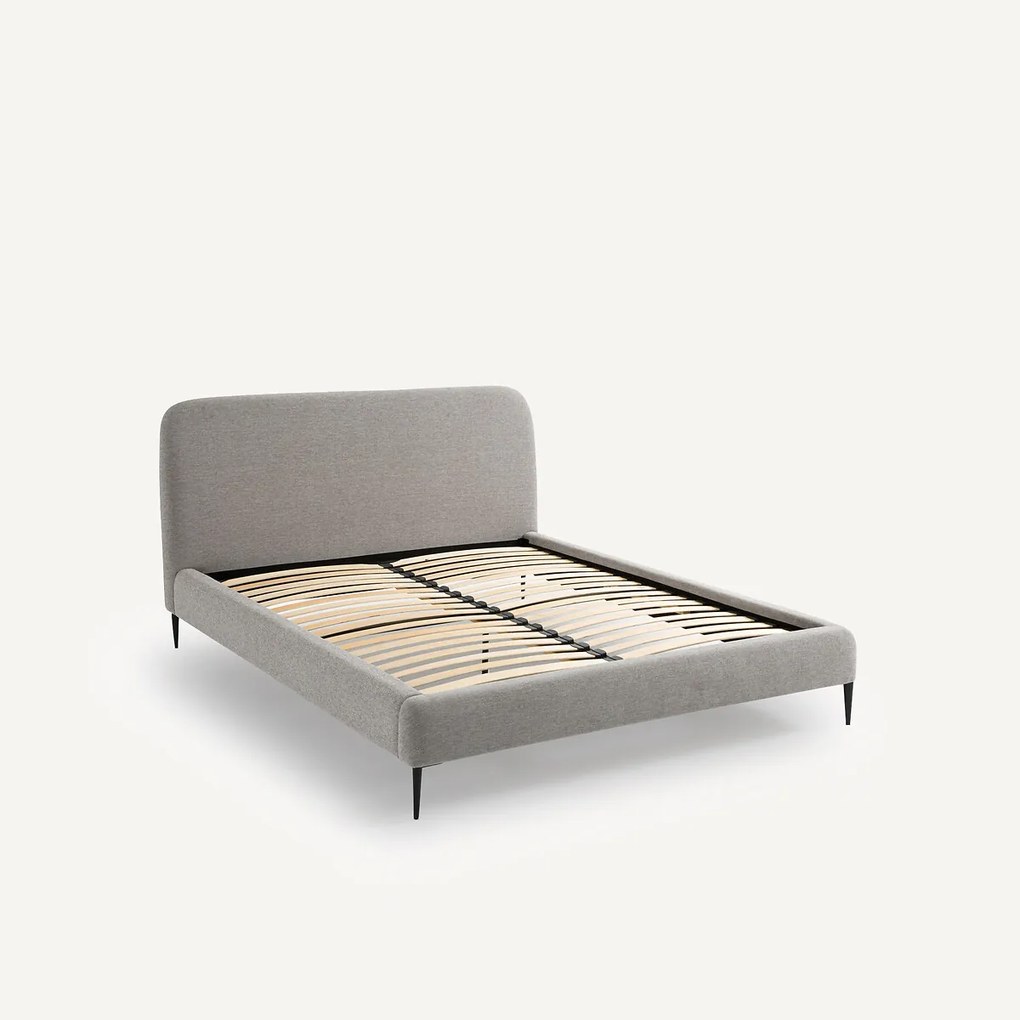 Bed met bedbodem, Oscar design E. Gallina