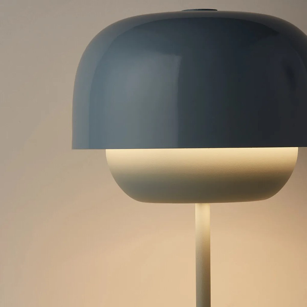 Lamp van gekleurd ijzer, Kinoko
