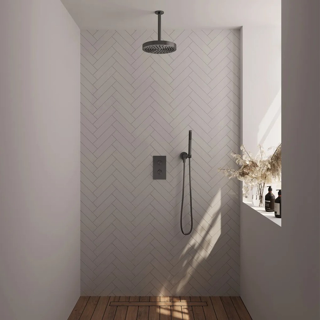 Brauer Stripe inbouw regendouche met 25cm hoofddouche, plafondarm en staafhanddouche set 15 gunmetal geborsteld PVD