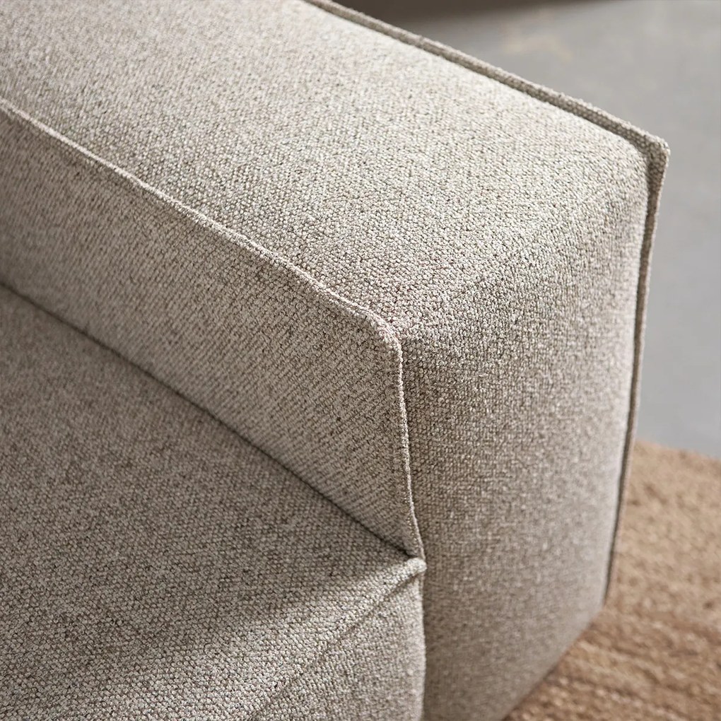 PEPP Interiors Play Beige Bank Met Chaise Longue Links Serenity 03