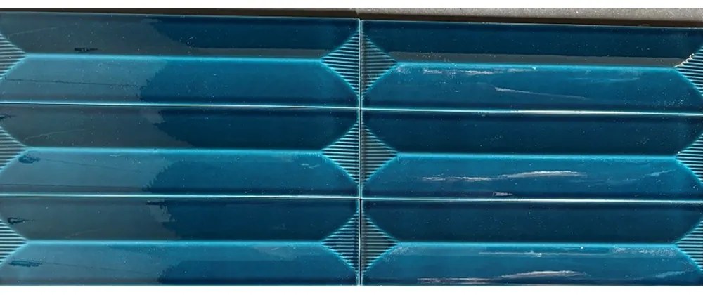 Terre d'Azur Colina 7.5x30cm blauw glans