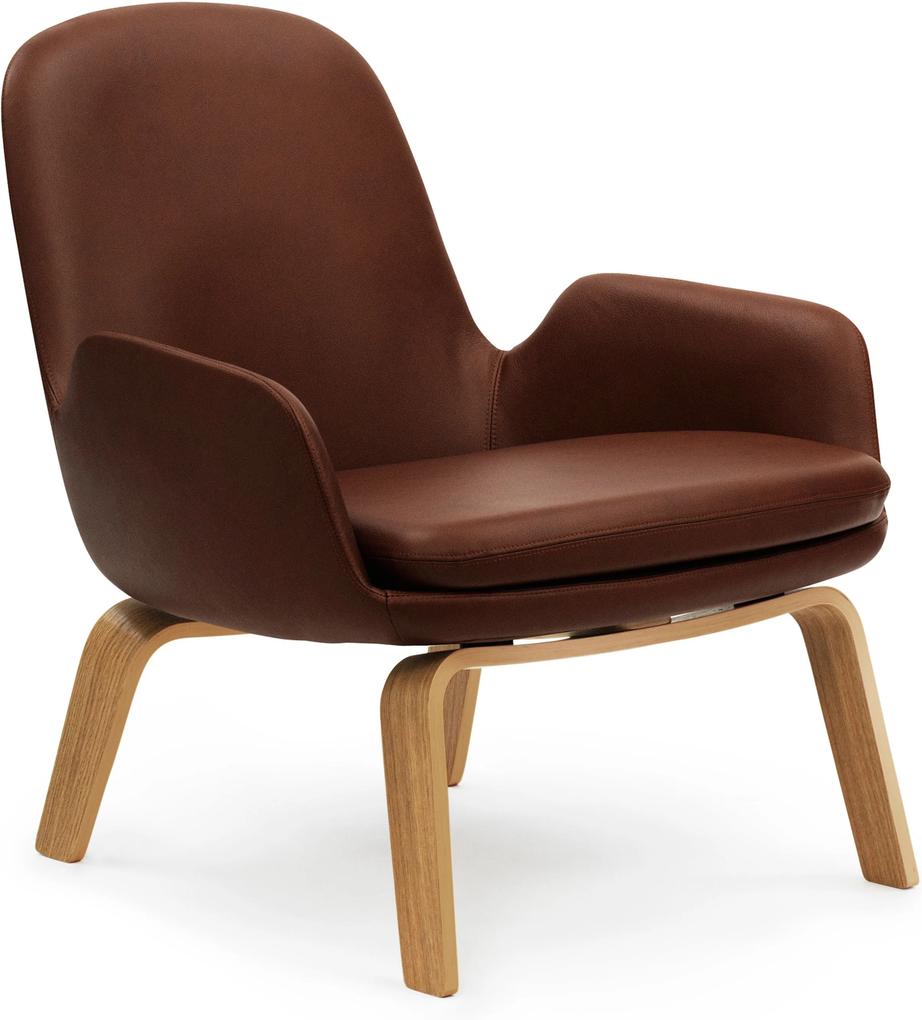 Normann Copenhagen Era Lounge Chair Low loungestoel met eiken onderstel Leder Tango bruin