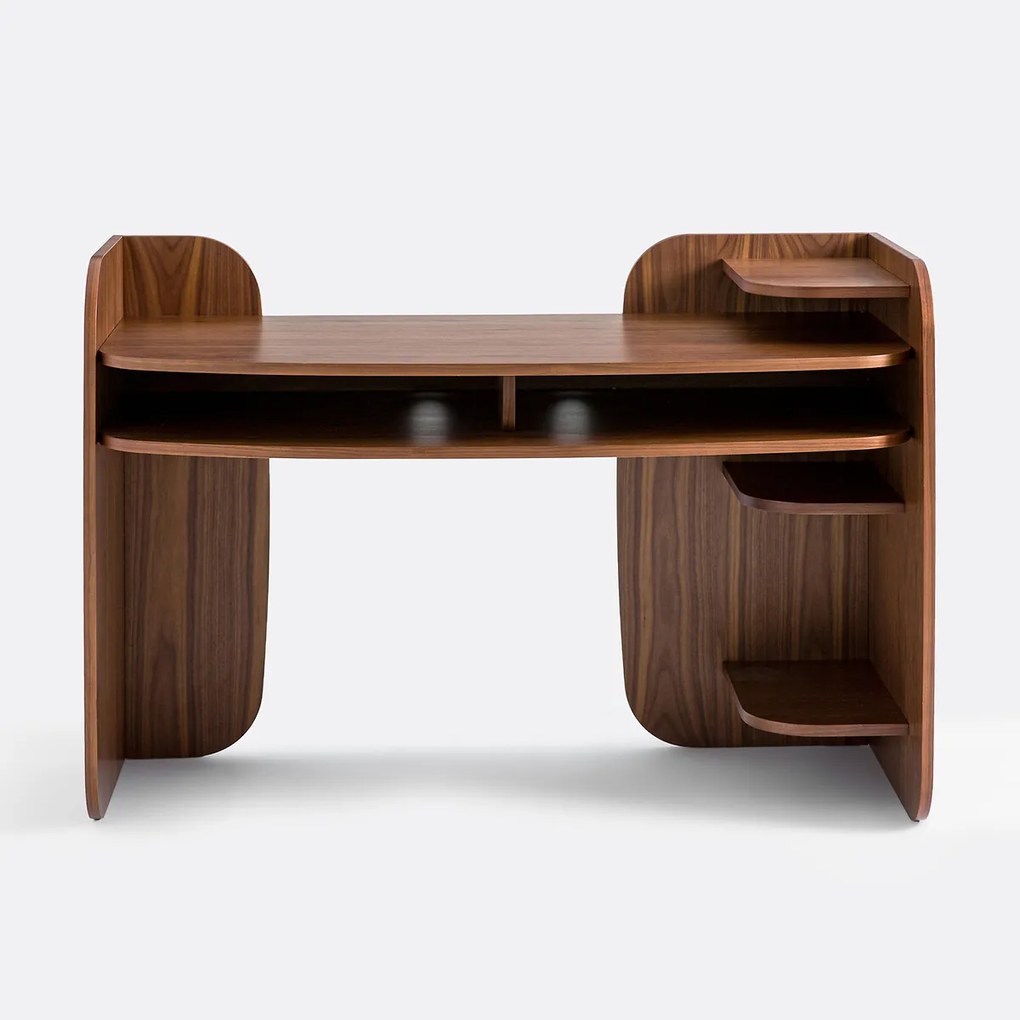 Bureau in notenhoutfineer, Gorman