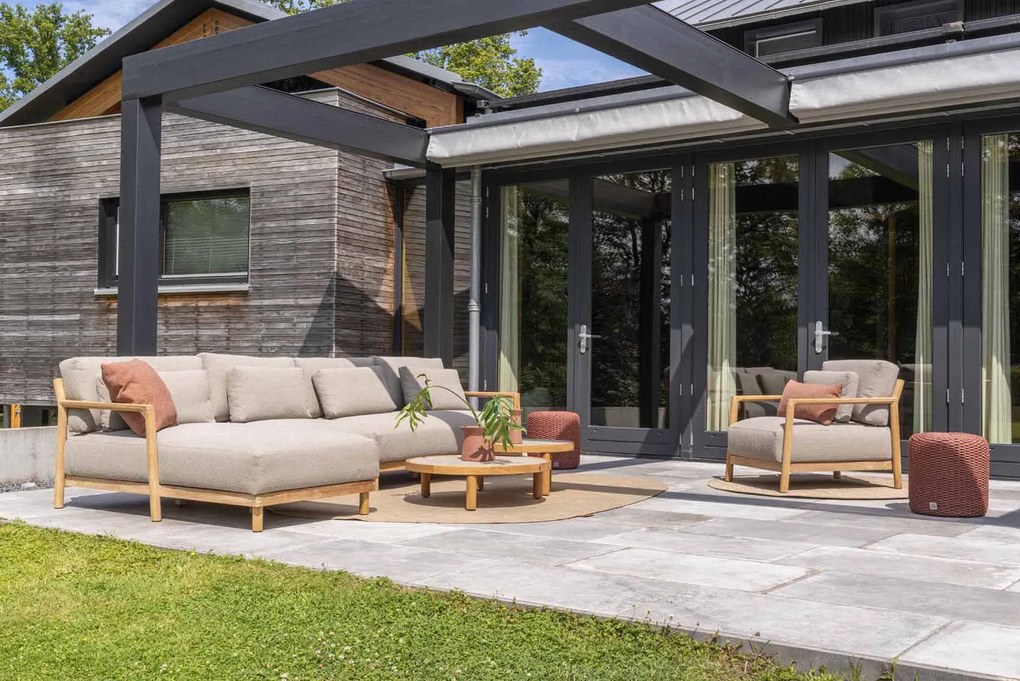 4 Seasons Outdoor Marie chaise loungeset teak met loungestoel en Finn tafels SALE Loungeset taupe weerbestendig