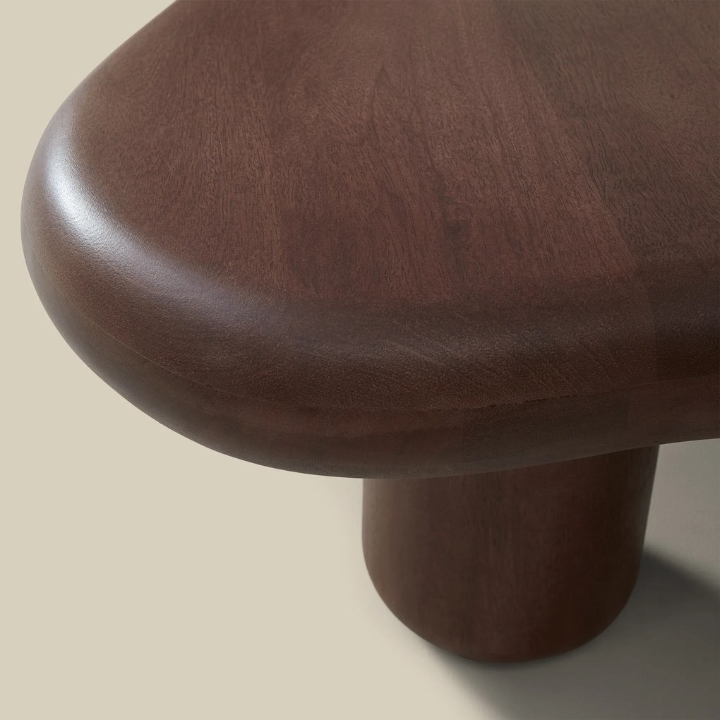 Walnoot Salontafel Organische Vorm - 116 X 89cm.