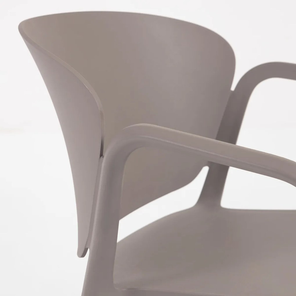 Kave Home Ania Plastic Tuinstoel Stapelbaar Bruin