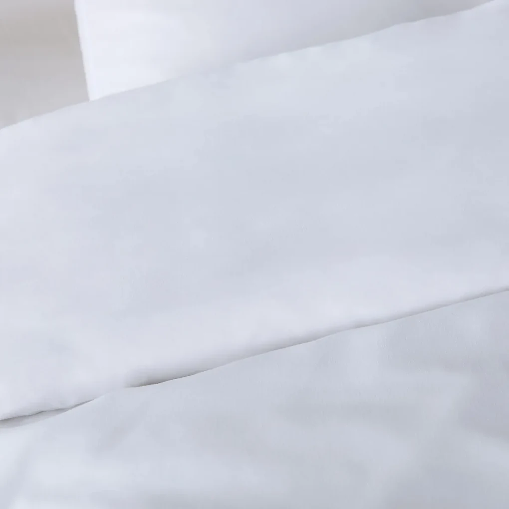 Bedset in recycled microvezel, vierkante kussensloop
