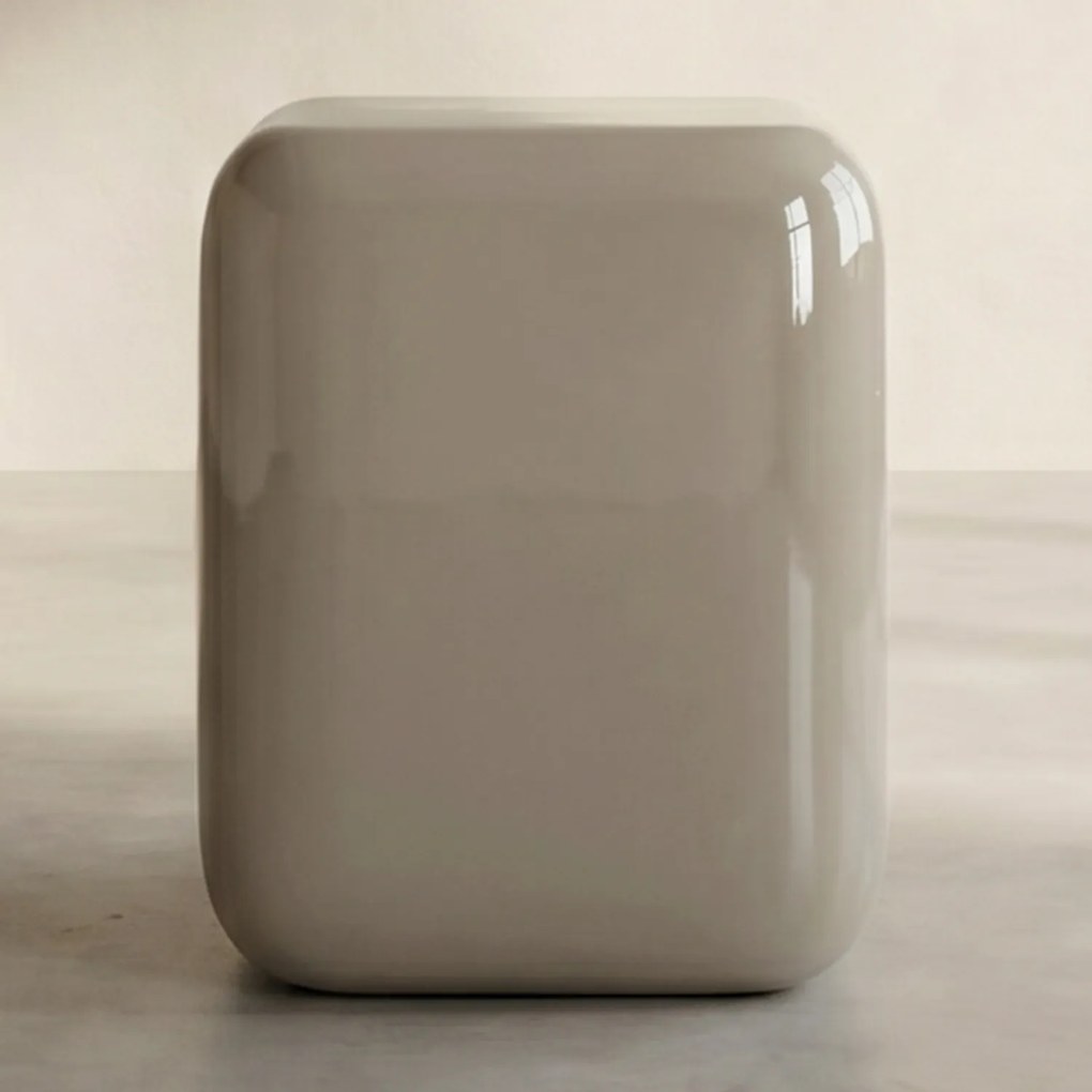 Tafeltje Glanzend Taupe - 34 X 34cm.