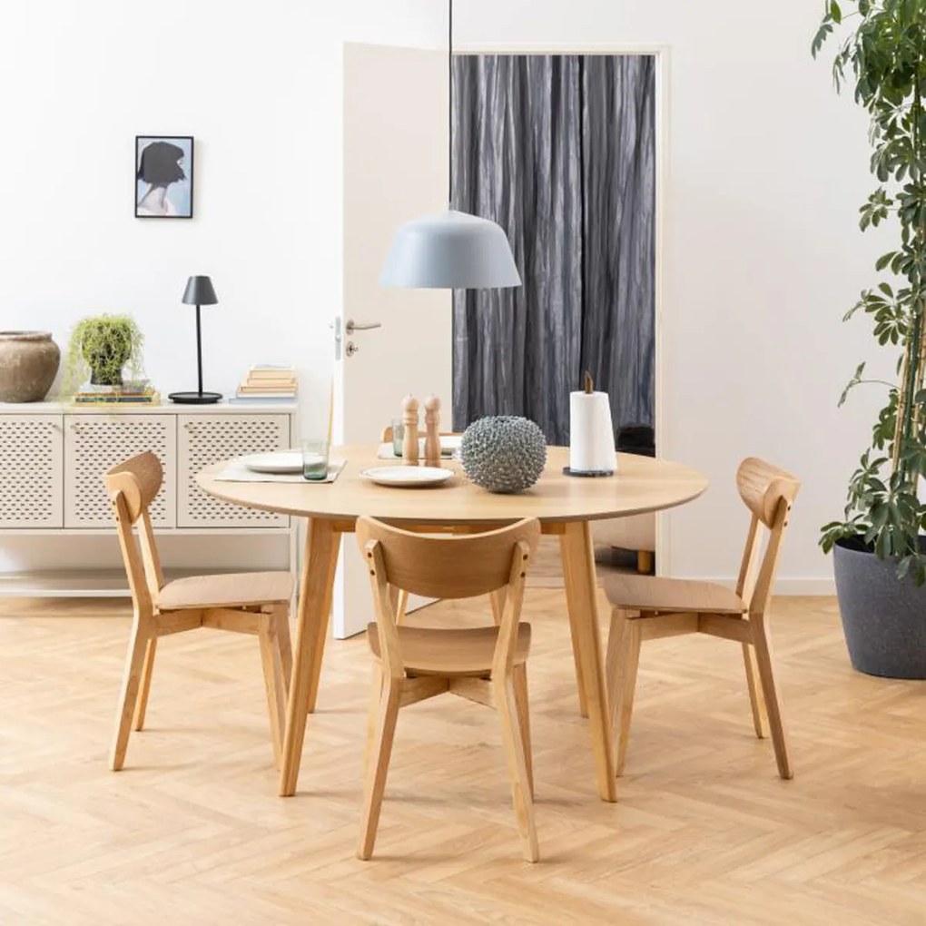 Scandinavische Eettafel Rond Eiken - 140 X 140cm.