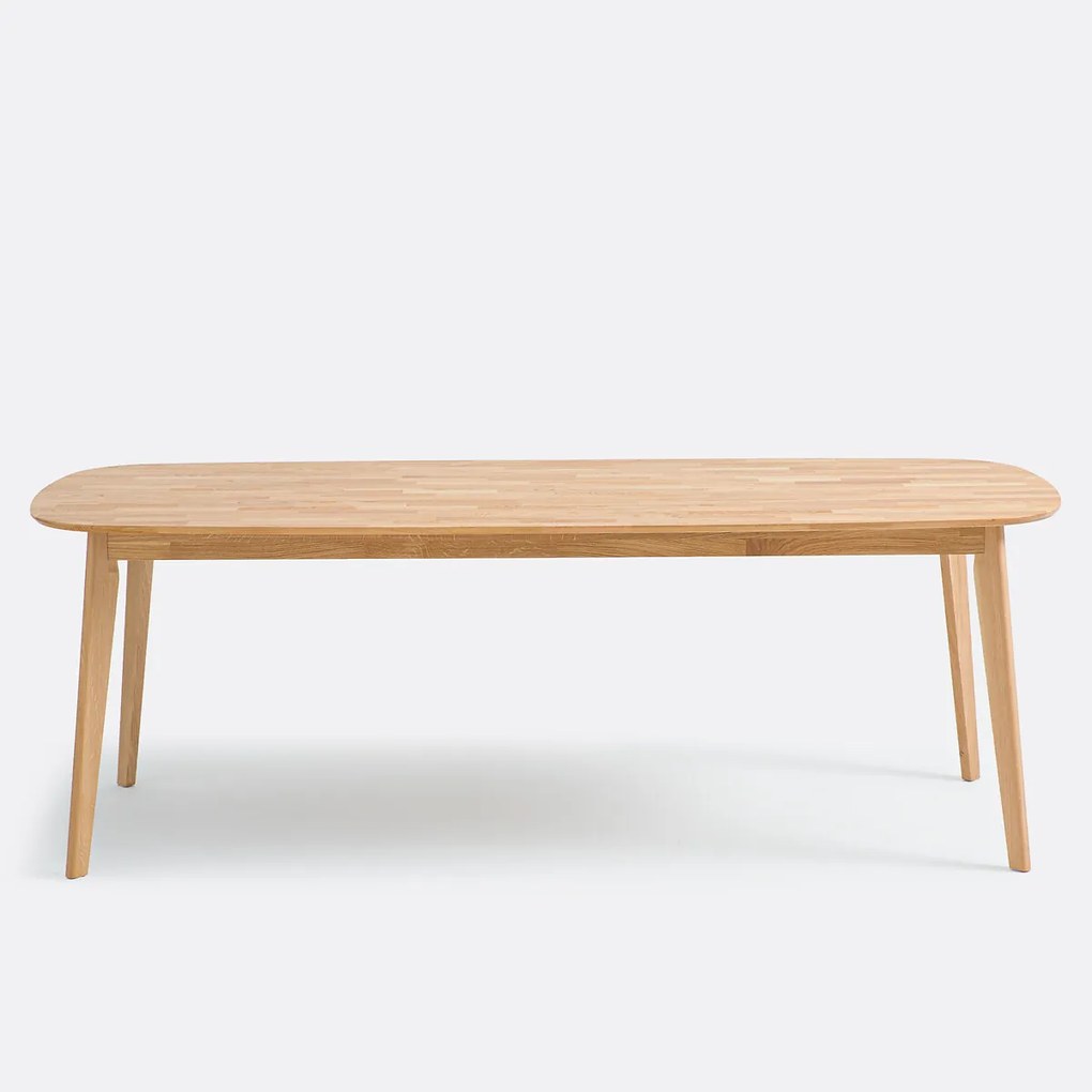 Tafel in massief eik, 8 tot 10 plaatsen, Dalmar