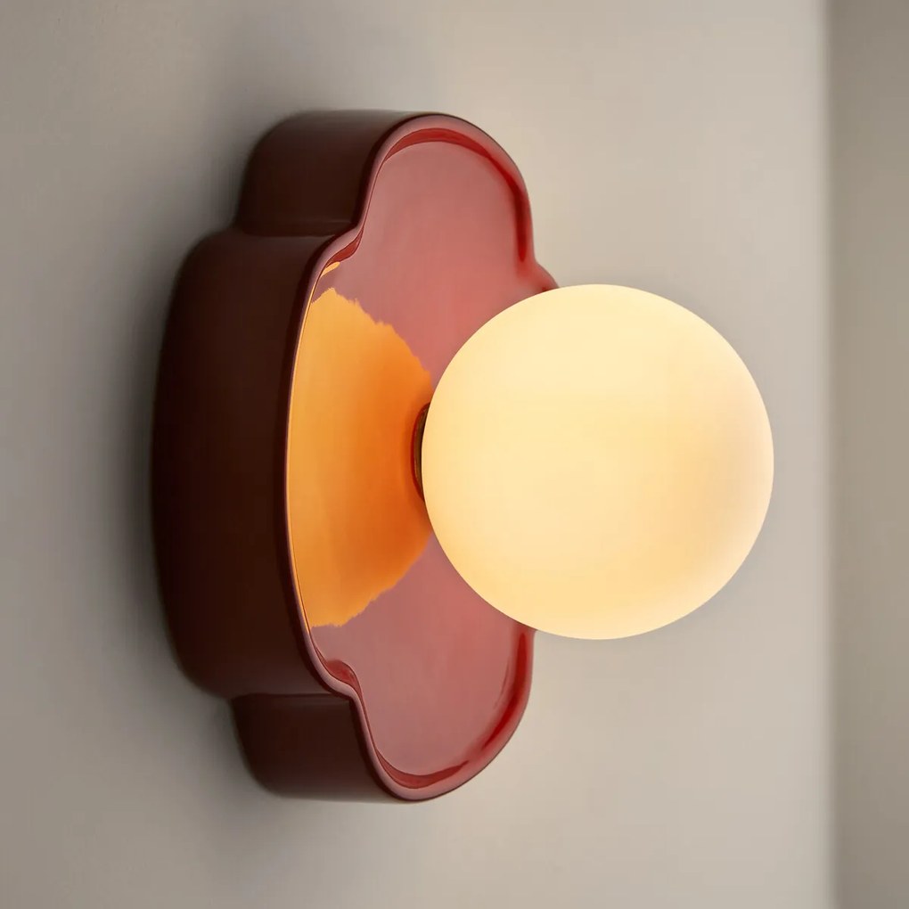 Wandlamp van keramiek en opaline glas, Holi