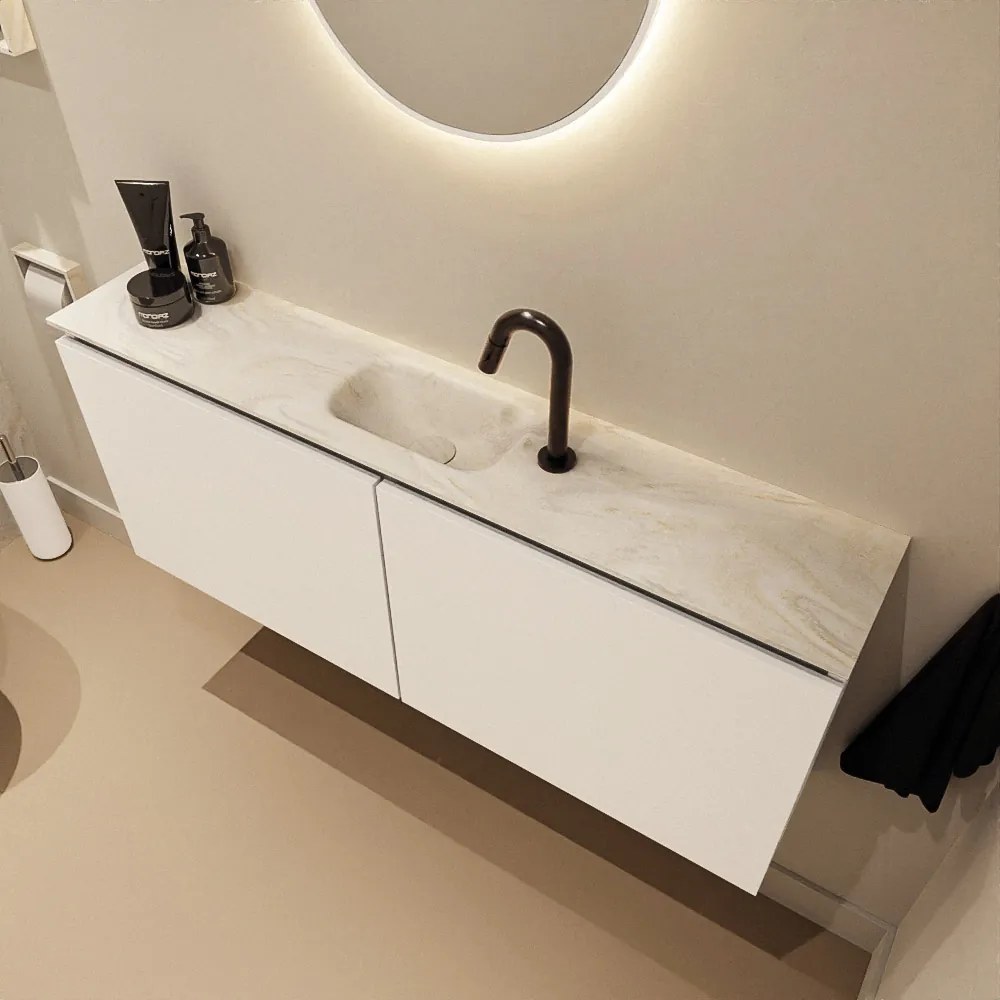 Mondiaz Ture DLux toiletmeubel 120cm talc met wastafel ostra midden met kraangat