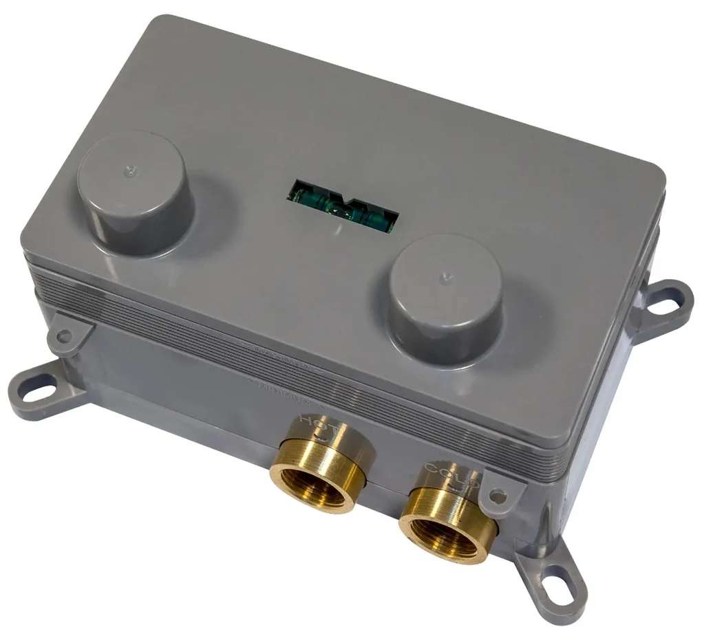 Brauer Brushed Edition thermostatische inbouw regendouche met staafhanddouche, rechte muurarm en hoofddouche 20cm set 49 RVS geborsteld PVD