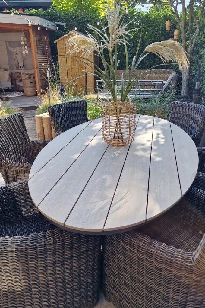 GI Edison ovale houtlook tuintafel 220x115 cm.