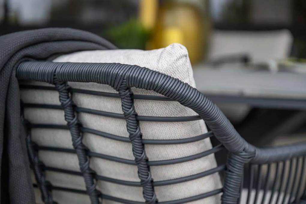 GI Margriet wicker dining tuinstoel - Zwart