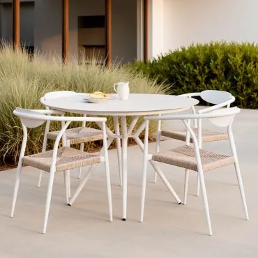 Ronde Tafelset Ø100 Cm In Aluminium Valerie En 4 Stapelbare Tuinstoelen Met Armleuningen In Aluminium En Synthetisch Rattan Ma Gardenia Wit - Sklum