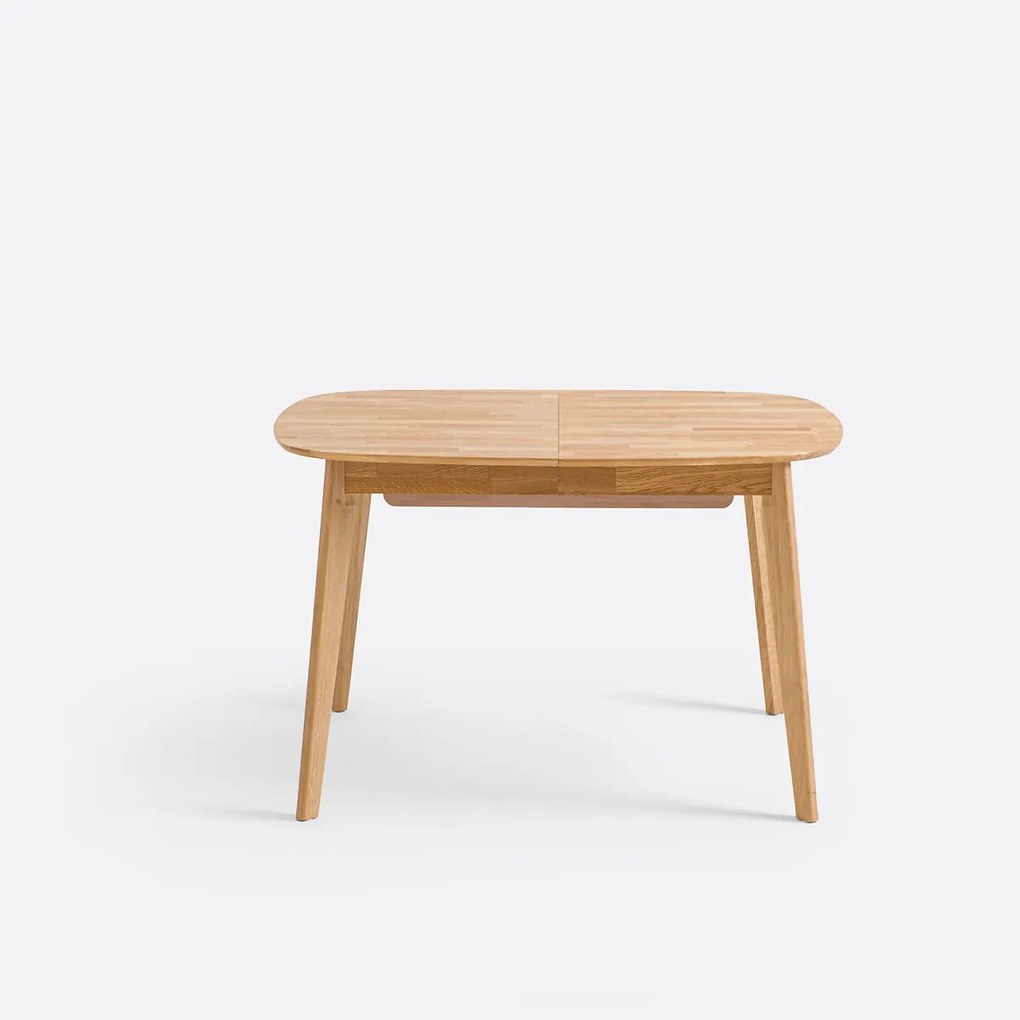 Uitschuifbare tafel in massief eik, 4-10 plaatsen Dalmar