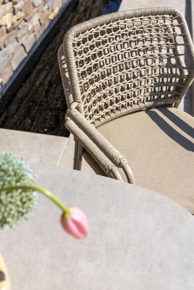 Taste by 4 Seasons Barista tuinset latte met Donato tuintafel latte met geprint keramisch blad Ø 160 cm Tuinset   beige weerbestendig