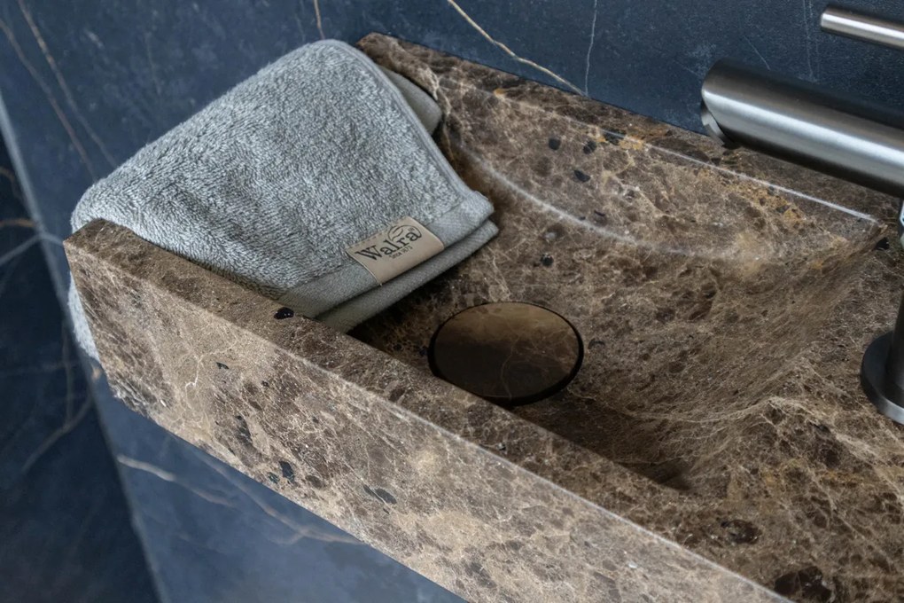Saniclear Dark Emperador fonteinset met rechte kraan in gunmetal