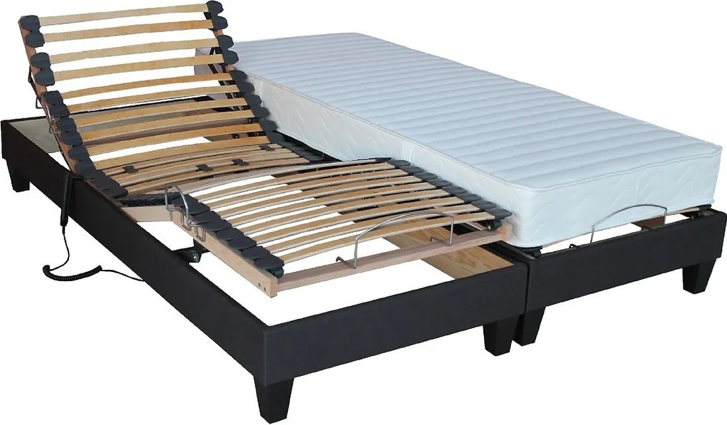 Elektrisch bed en stevige schuimmatras met traagschuim
