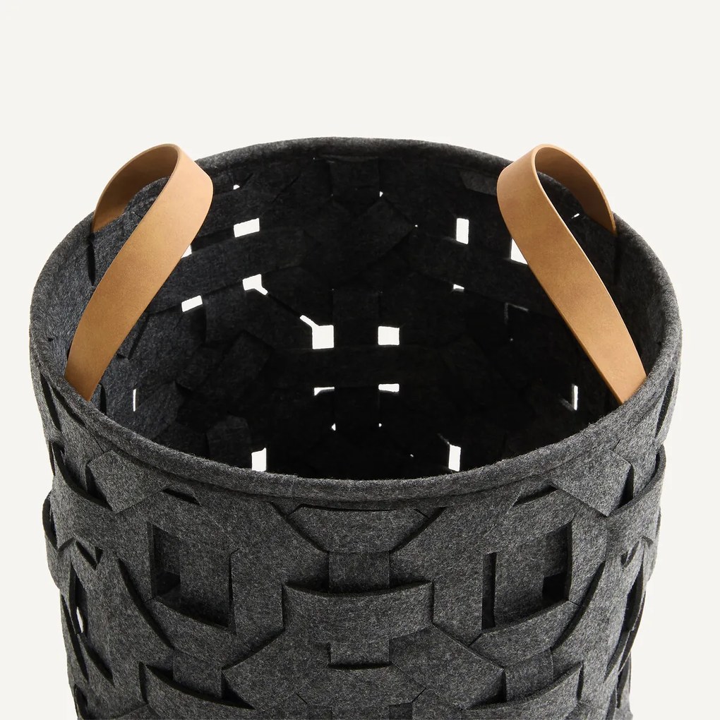 Mand van geweven vilt, 30,5 cm hoog, SÉRA