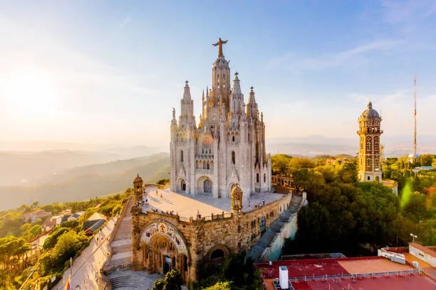 Foto Aerial view of Barcelona skyline with, Alexander Spatari