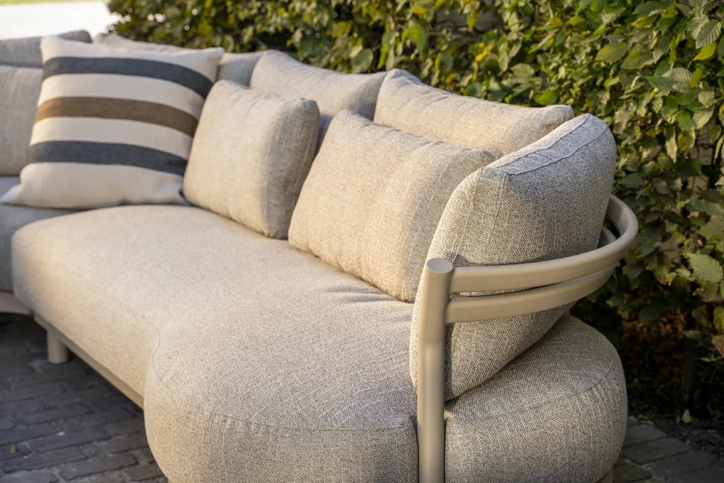 4 Seasons Outdoor Mykonos chaise loungebank Loungebank beige weerbestendig