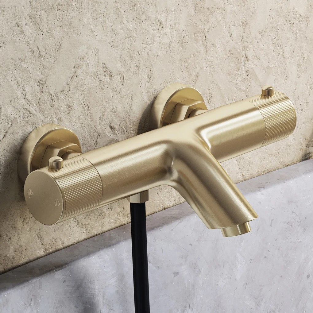 Saniclear Brass Stripes Pro thermostatische opbouw badkraan met handdouche geborsteld messing - mat goud