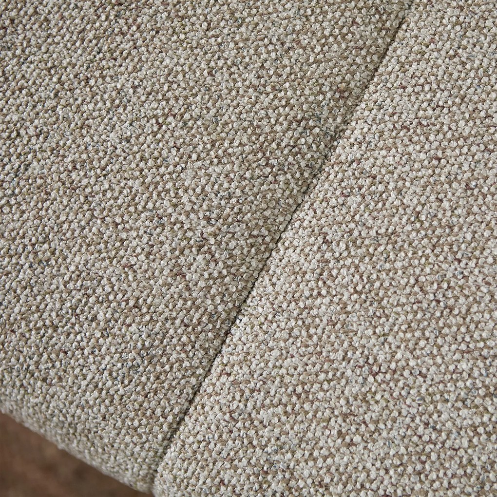 Beige Bank Met Decoratieve Strepen Hoek Rechts