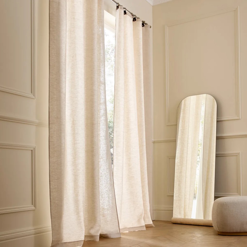 Gordijn in gewassen linnen met ringen, Private