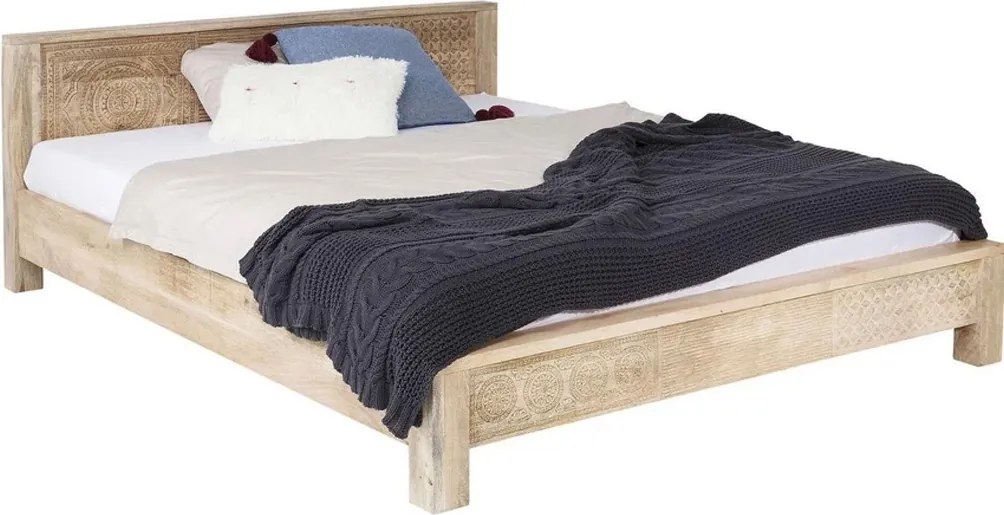 Bedframe Met Houtsnijwerk 160 Cm