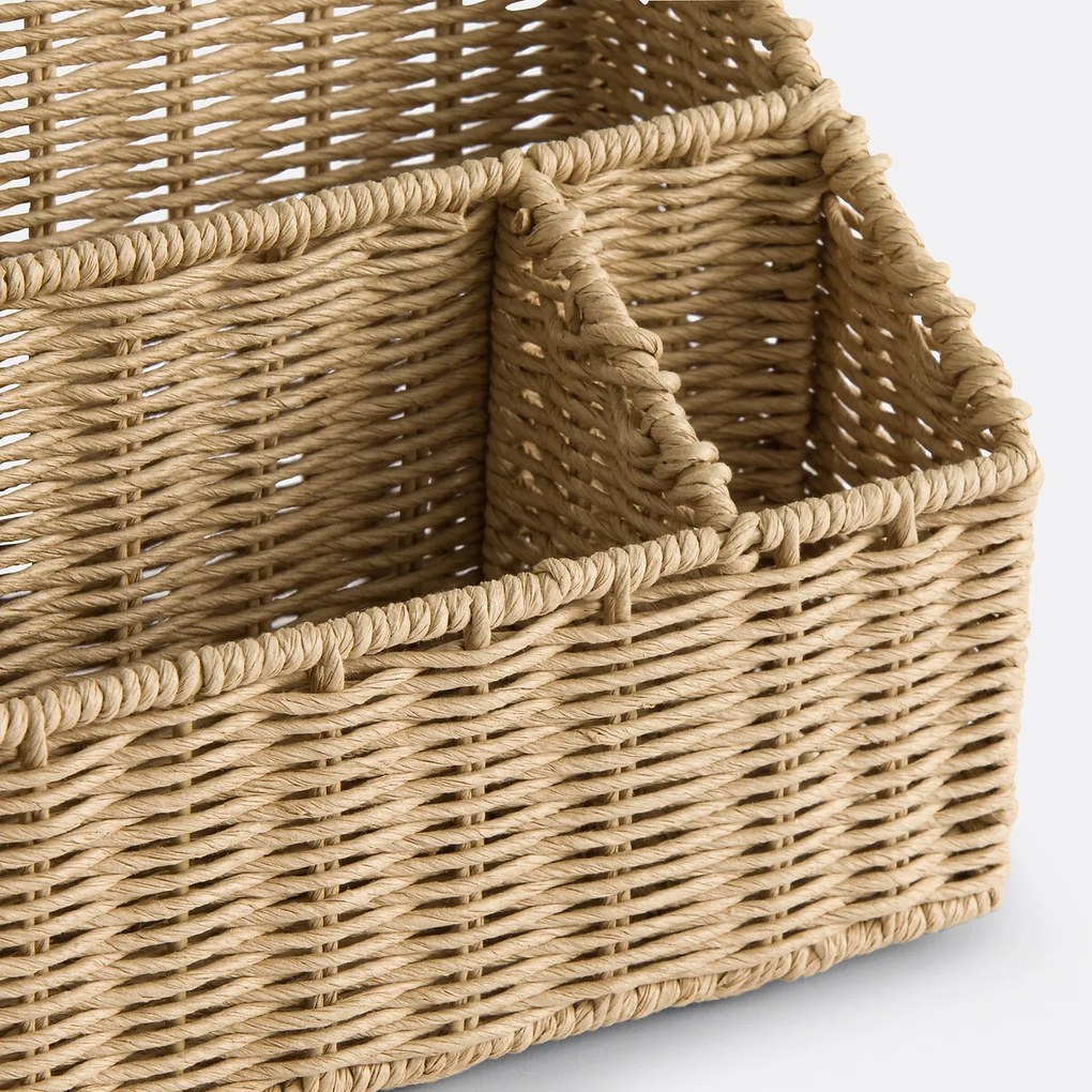 Brievenhouder van gevlochten papier, Kovu