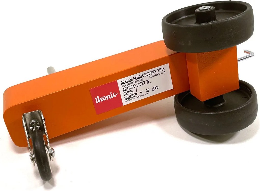 Houten Tractor - Oranje - Handgemaakt - design Floris Hovers