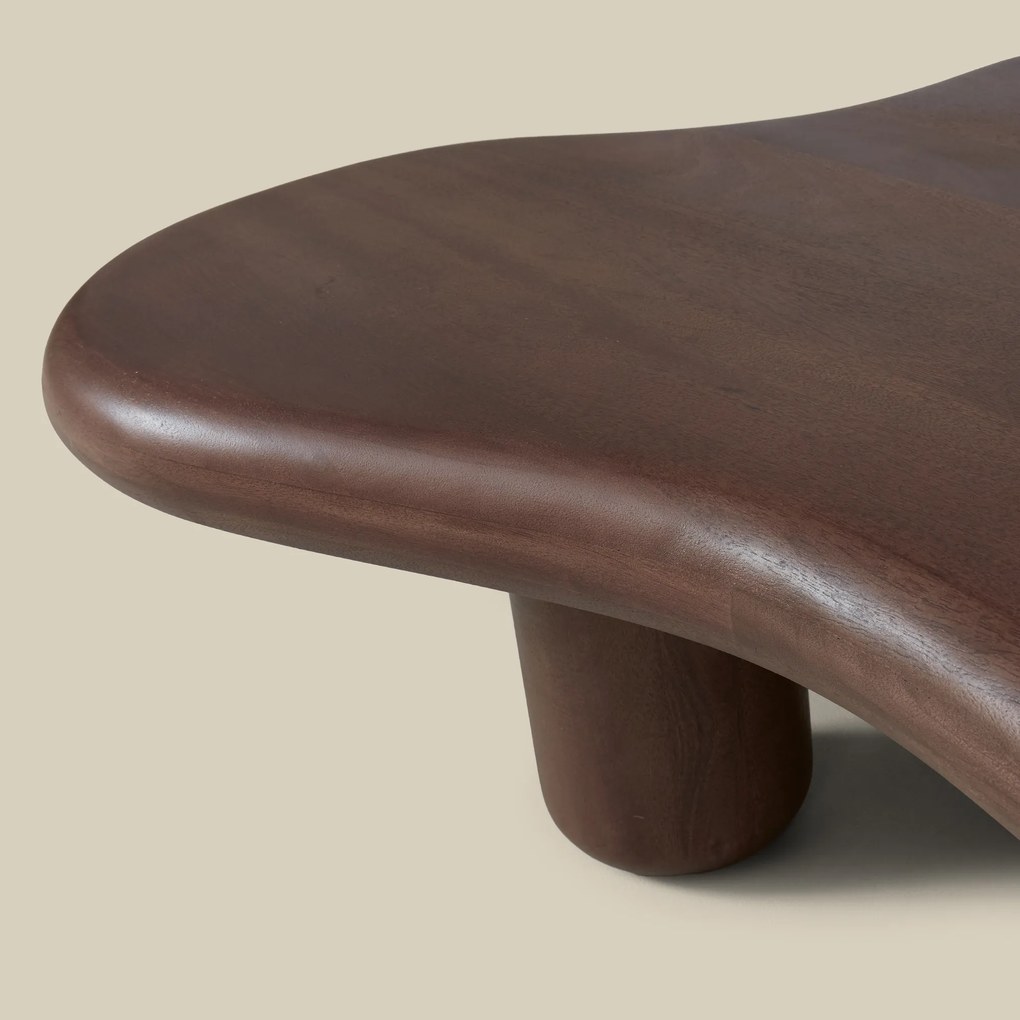 Walnoot Salontafel Organische Vorm - 116 X 89cm.