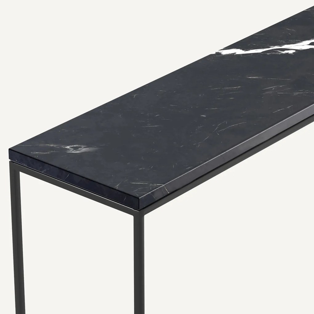 Wandtafel in marmer, Mahaut