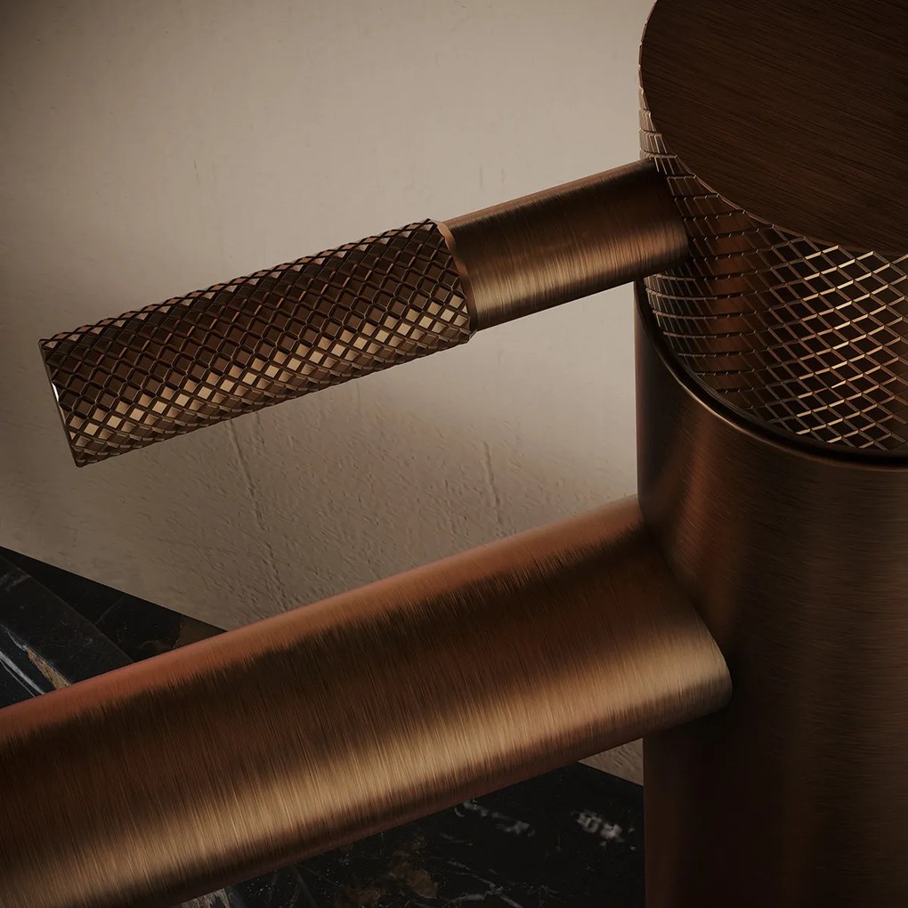 Saniclear Plus Curved hoge wastafelkraan verouderd messing