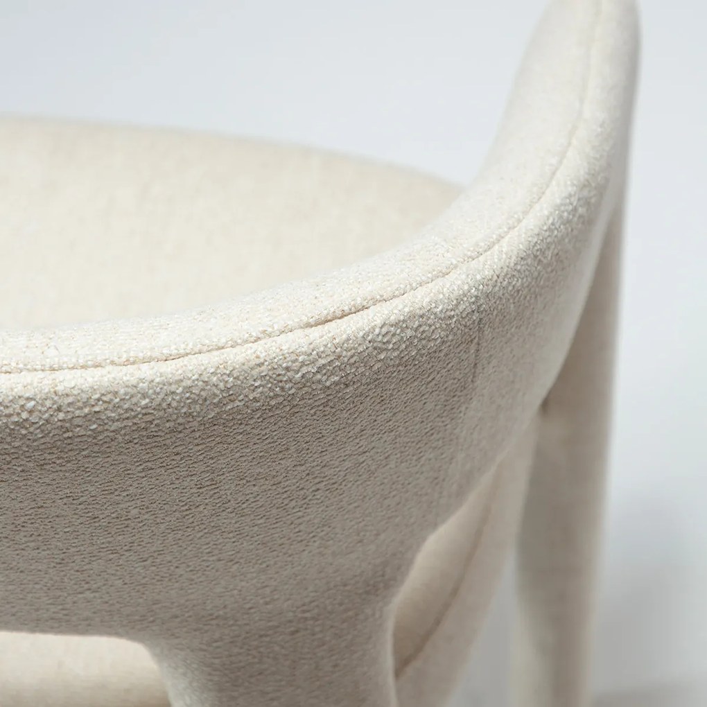 Dan-Form Splendor Beige Eetkamerstoel Volledig Gestoffeerd