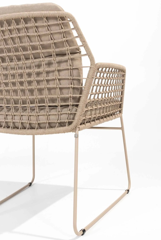 Taste by 4 Seasons Outdoor Albano dining set latte met Quatro tafel met Robusto teak blad 220 cm SALE Tuinset beige weerbestendig