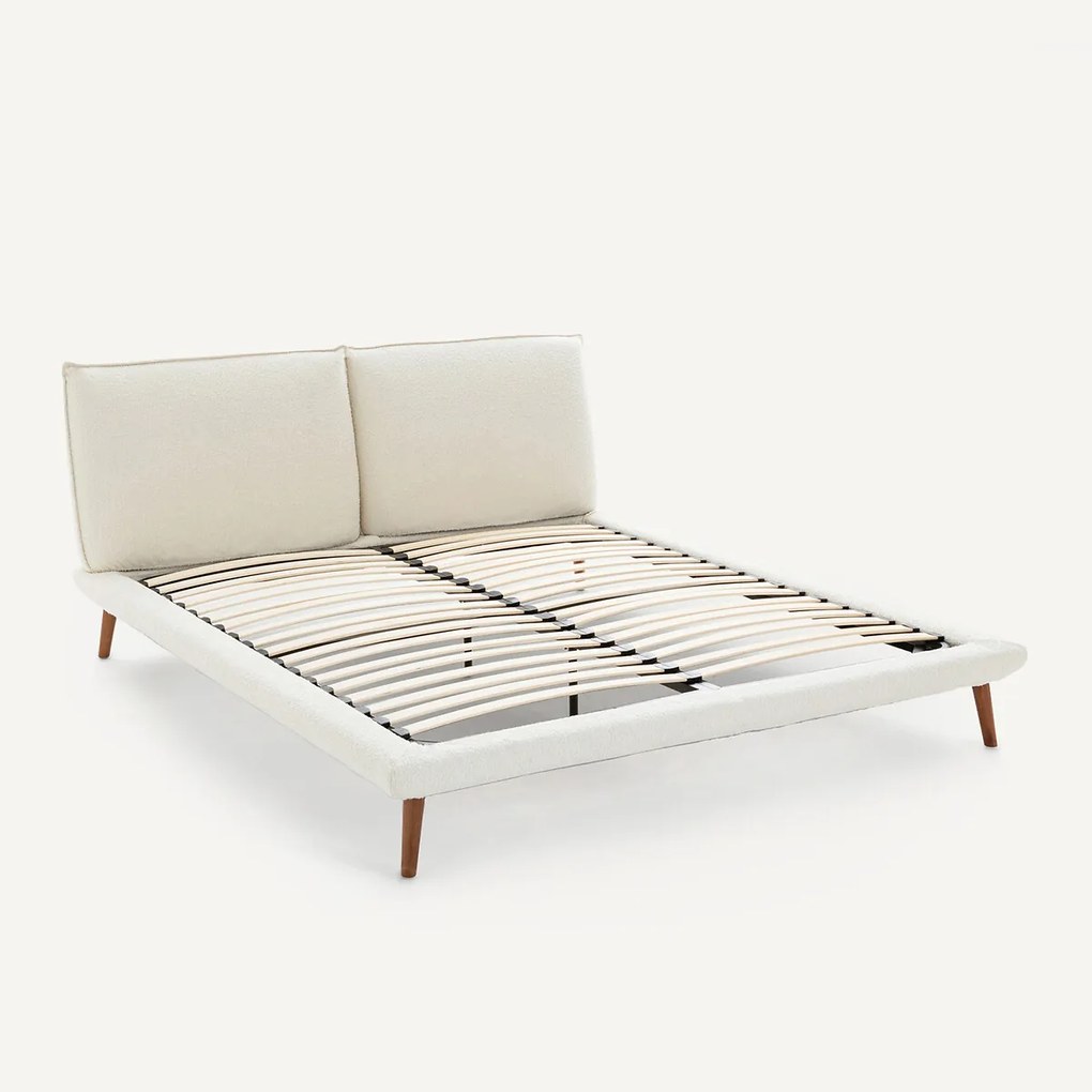 Bed in bouclette + lattenbodem, Aurore design E. Gallina