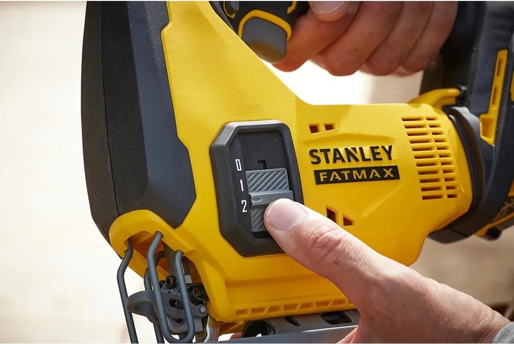 Stanley SFMCS600B Accu Decoupeerzaag Solo V20