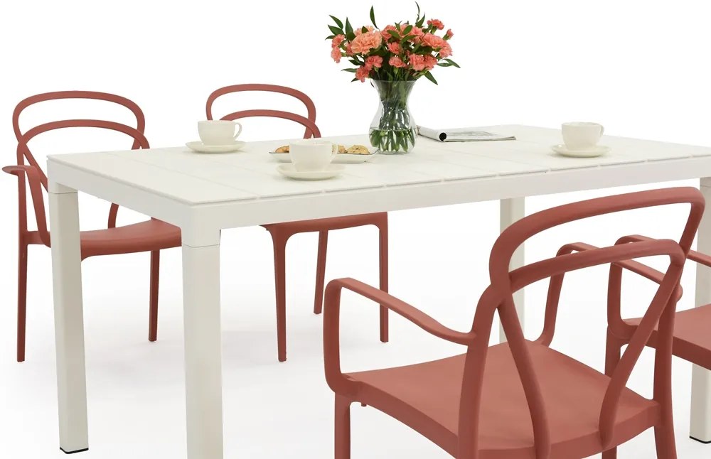 King/Vage witte en rode tuinset voor 4 personen Bica