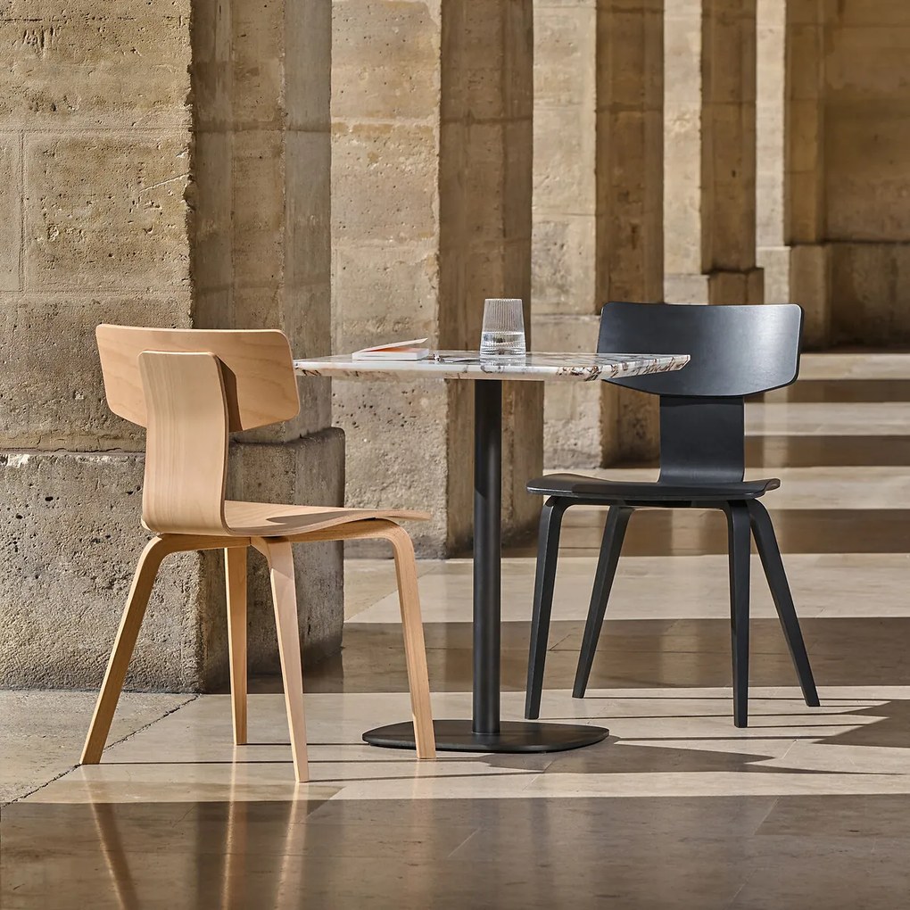 Beukenfineer stoel gemaakt in Frankrijk, Elisée