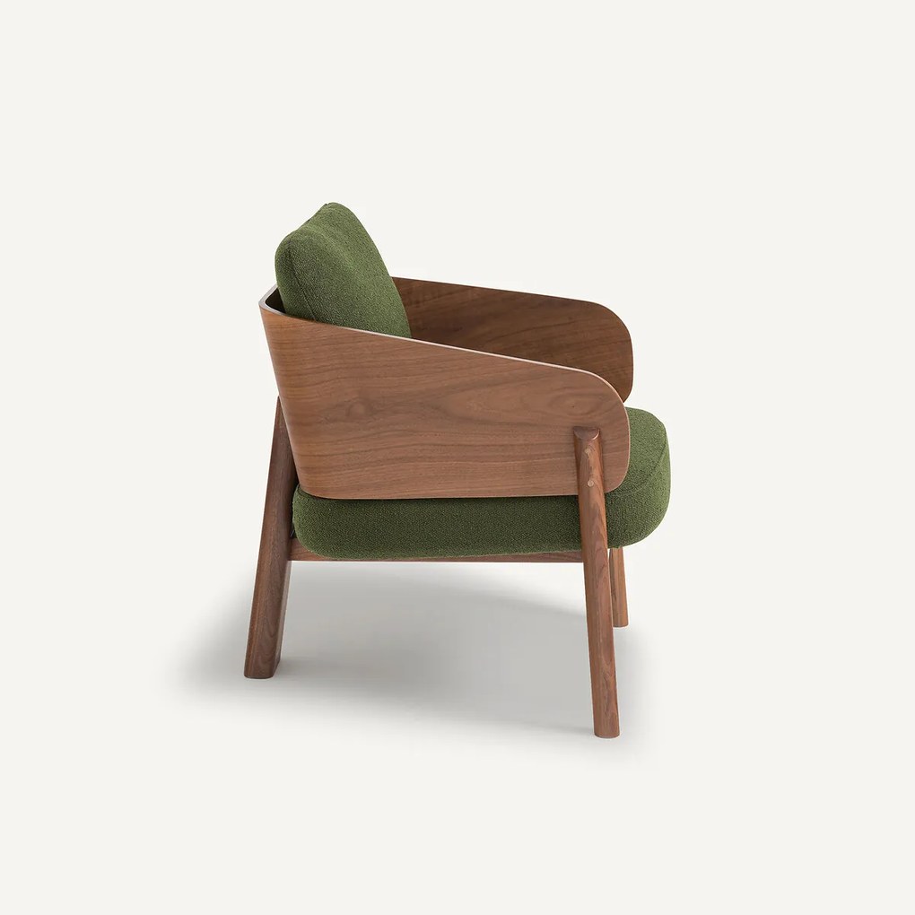 Fauteuil notenhout/bouclette E. Gallina, Marais