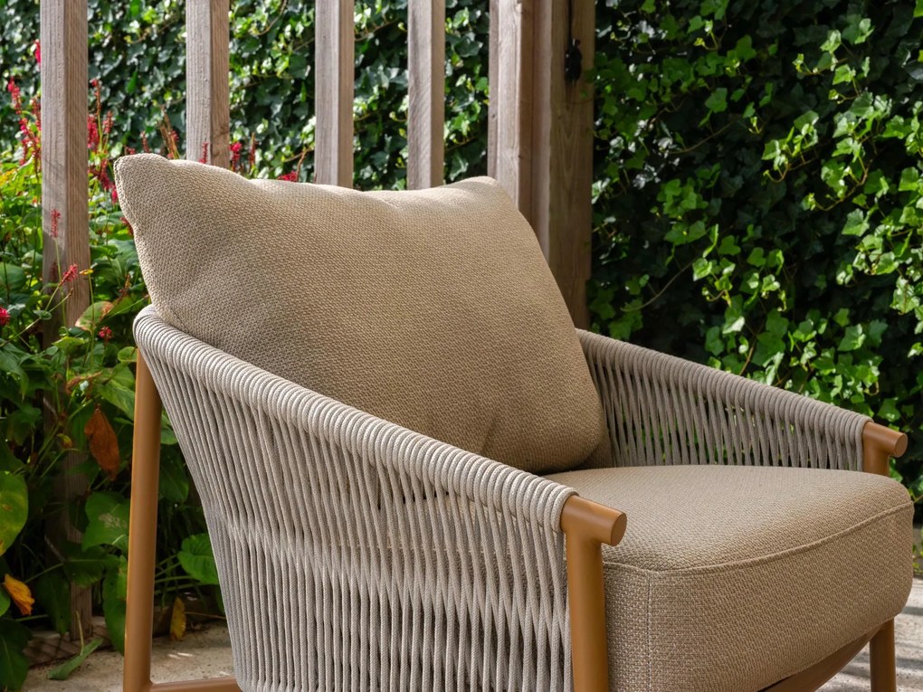 4 Seasons Outdoor Milos loungestoel amber SALE Loungestoel taupe weerbestendig