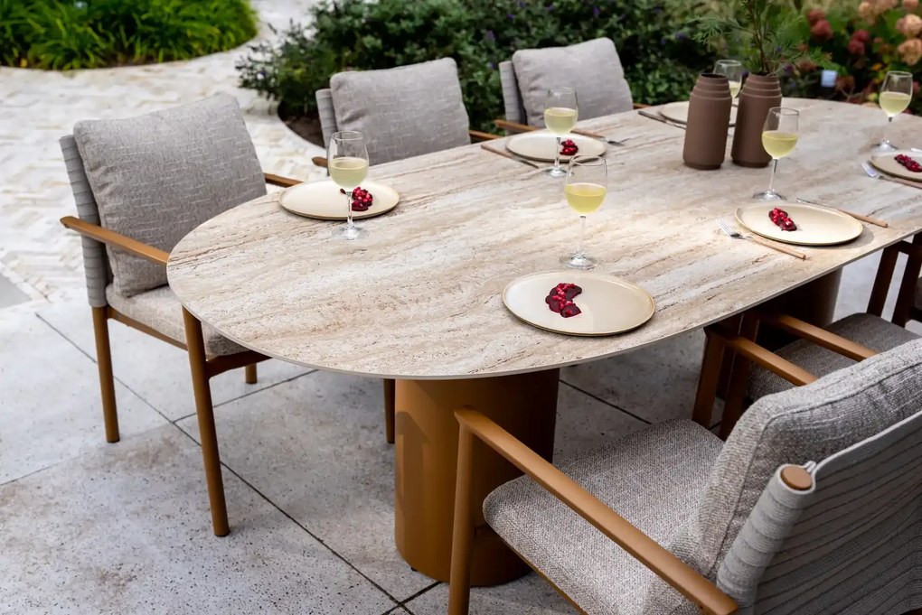 4 Seasons Outdoor Safina tuinset amber met Colorado tafel met keramisch blad 240 x 105 cm SALE Tuinset beige weerbestendig