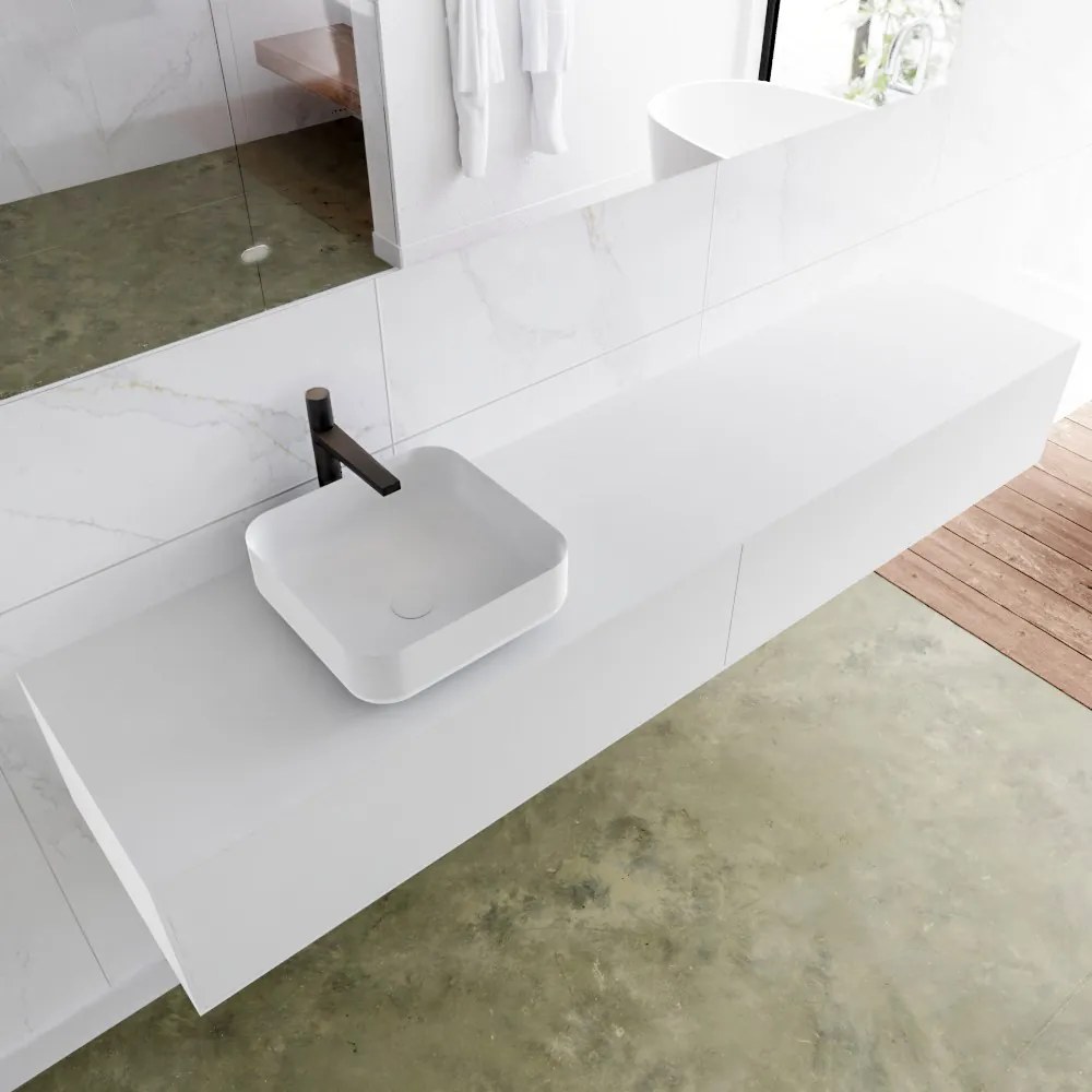 Zaro Lagom volledig naadloos solid surface onderkast met topblad 200cm mat wit met 2 lades Push tot open. Compleet met solid surface opzetkom met 1 kraangat(en)