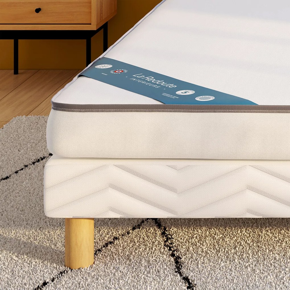 Half-stevige schuimmatras 12cm