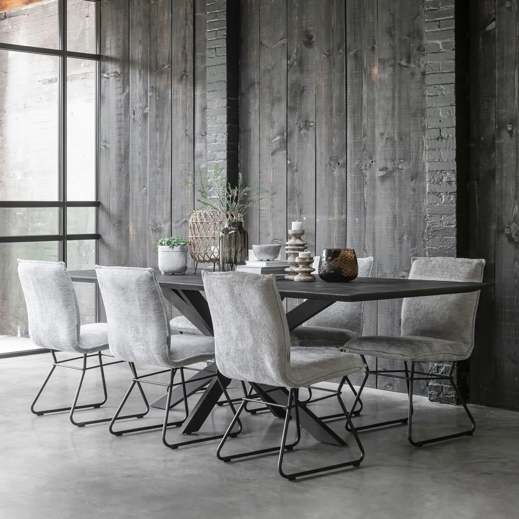 DTP Home Timeless Black Eettafel Zwart Teak Met Kruispoot 260 Cm - 260 X 100cm.